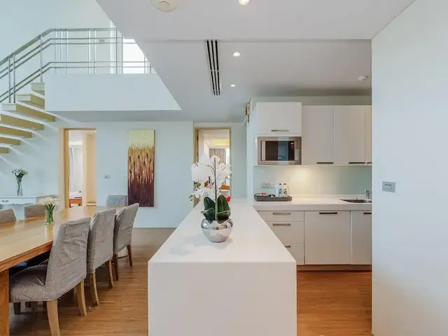 фотографии отеля Splash Beach Resort (ex. Grand West Sands Resort & Villas; Centara West Sands Phuket) изображение №19