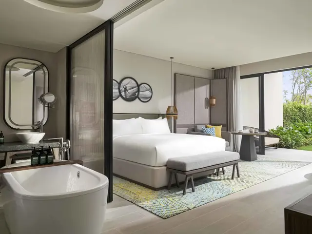фото отеля Crowne Plaza Phu Quoc Starbay, an IHG изображение №5