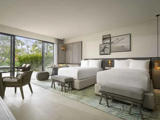 фотографии отеля Crowne Plaza Phu Quoc Starbay, an IHG изображение №3