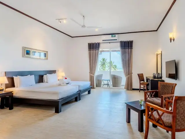 фотографии отеля Rathna Beach Resort (Ex. Coco Royal Beach Resort) изображение №3