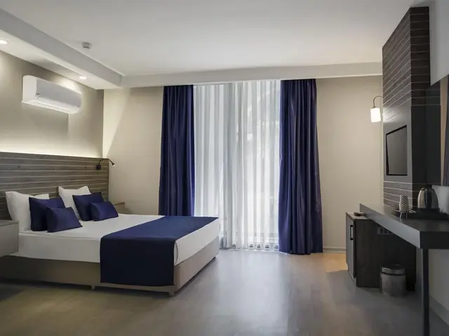 фотографии Side Square изображение №4