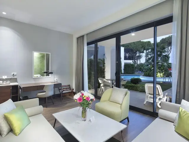 фото Trendy Lara изображение №2