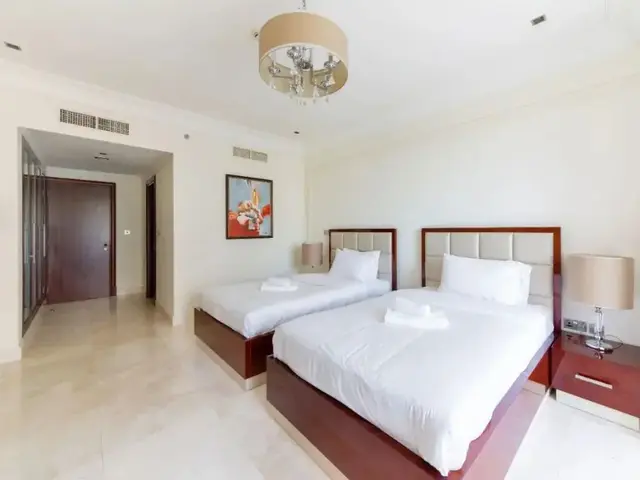 фото отеля Cresent Residence изображение №13