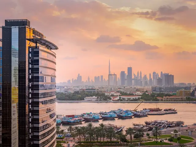 фотографии отеля Golden Sands Hotel Creek (ex. Hilton Dubai Creek) изображение №47