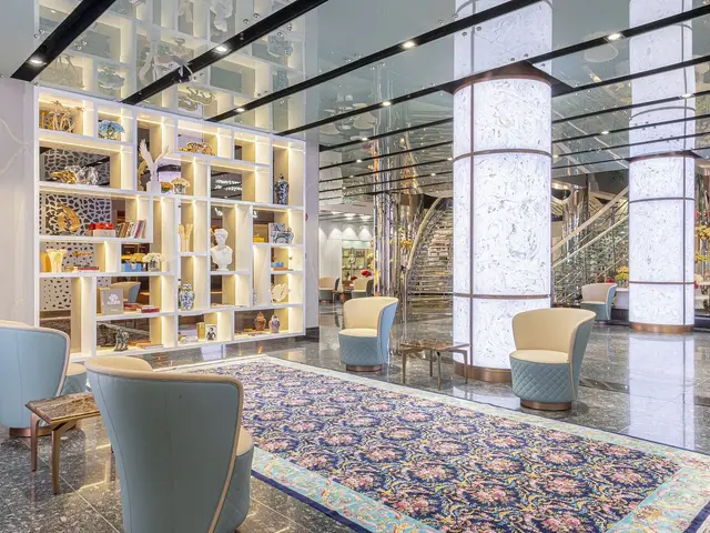 фото отеля Golden Sands Hotel Creek (ex. Hilton Dubai Creek) изображение №37