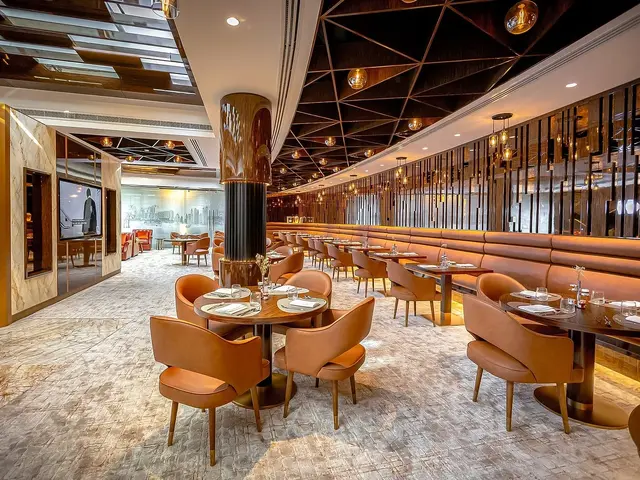 фото отеля Golden Sands Hotel Creek (ex. Hilton Dubai Creek) изображение №13