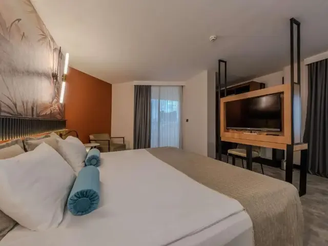 фото Best Western Plus Khan изображение №2