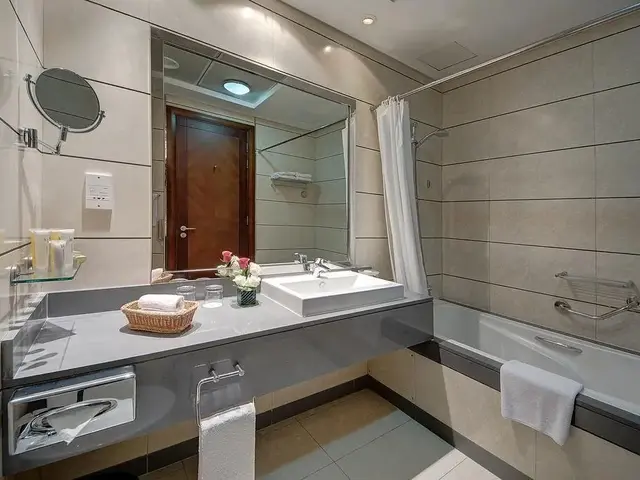 фото Copthorne Hotel Dubai (ex. My Millennium Copthorne Dubai) изображение №2