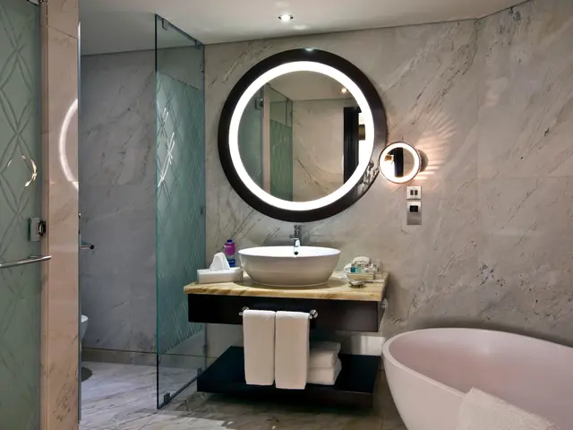 фотографии отеля Crowne Plaza Dubai Deira (ex. Renaissance Dubai) изображение №7
