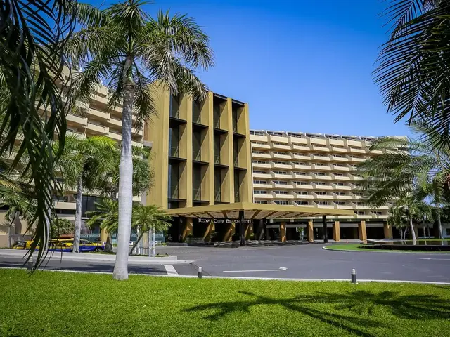 фото Royal Cliff Beach Hotel изображение №2