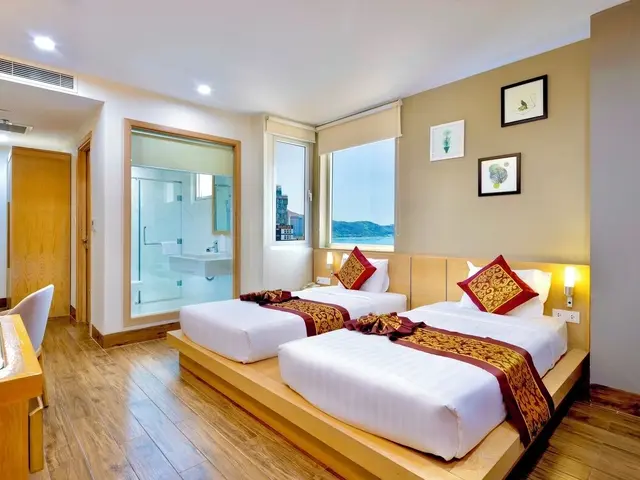 фото отеля Gibson (ex. Monica) изображение №29