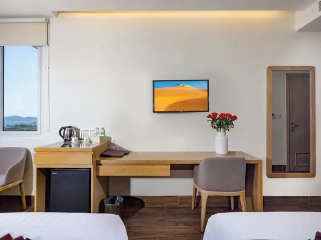 фото отеля Gibson (ex. Monica) изображение №33