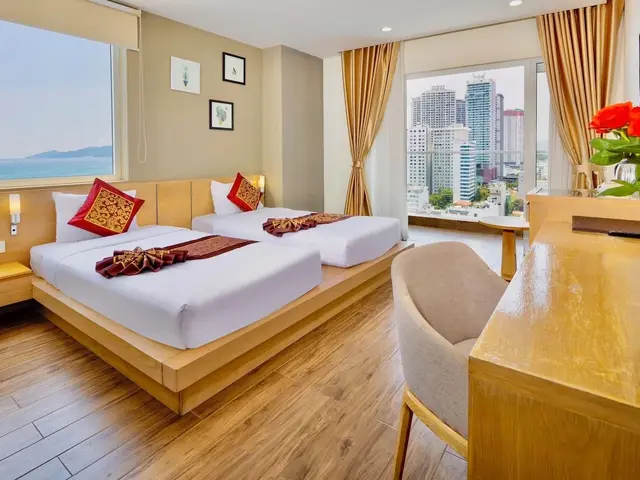 фото отеля Gibson (ex. Monica) изображение №13