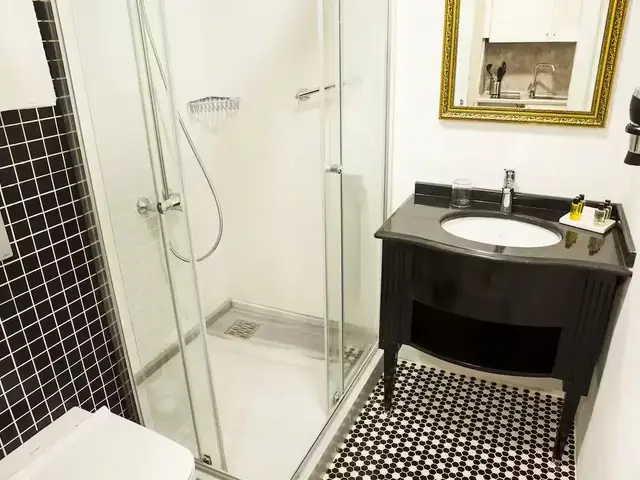фото Meroddi Pera Hotel (ех. Nar Bagdatliyan Hotel) изображение №2