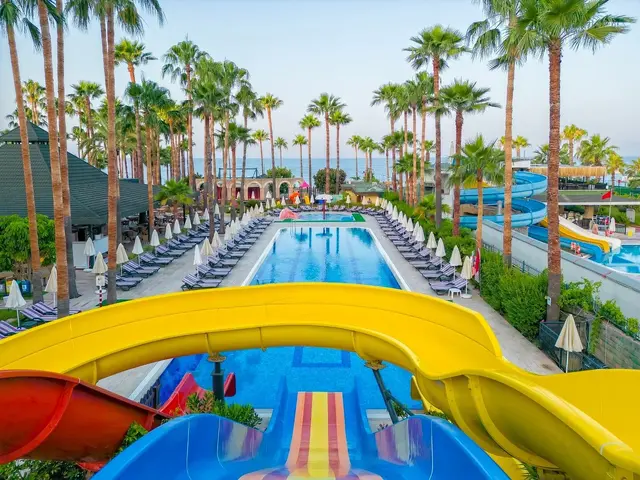 фото отеля Meryan изображение №21