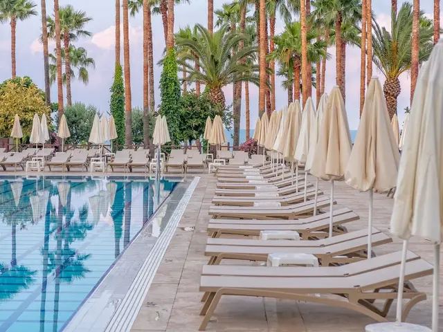 фото отеля Meryan изображение №17