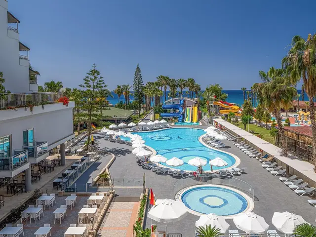 фото отеля Holiday Park Resort изображение №1