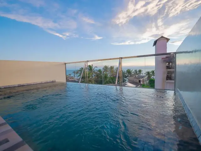 Emerald Resort Hikkaduwa