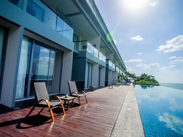 фотографии отеля Surin Beach Resort  изображение №3