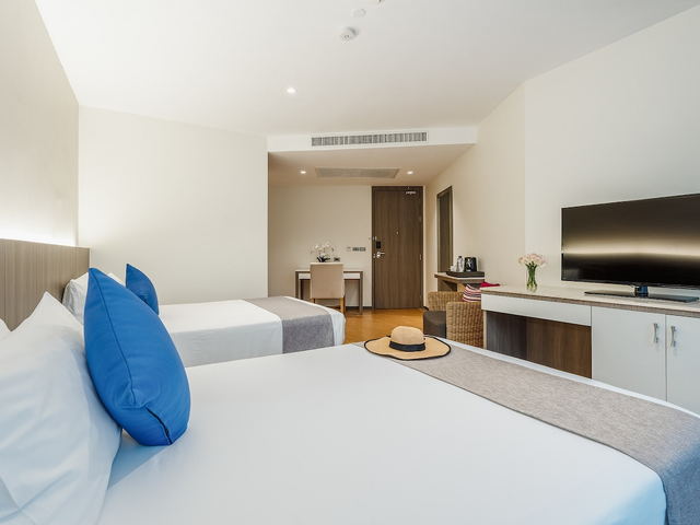 фотографии отеля Splash Beach Resort (ex. Grand West Sands Resort & Villas; Centara West Sands Phuket) изображение №15