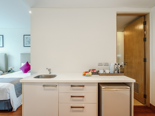 фотографии Splash Beach Resort (ex. Grand West Sands Resort & Villas; Centara West Sands Phuket) изображение №8