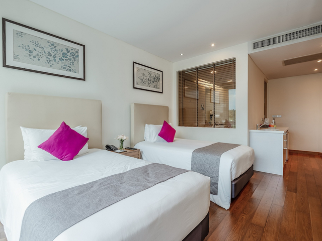 фотографии Splash Beach Resort (ex. Grand West Sands Resort & Villas; Centara West Sands Phuket) изображение №4