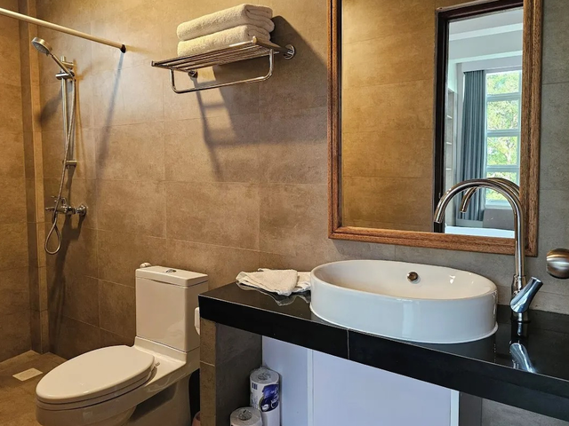 фото Shams Thoddoo изображение №2