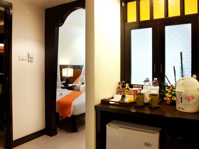 фото отеля Woraburi Phuket Resort & Spa изображение №9