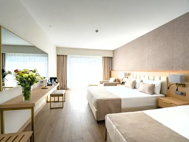 фотографии отеля Luna Vista (ex. Clover Magic Seagate; Throne Seagate Belek; Dyadom Resort Belek; Vera Seagate Resort) изображение №15
