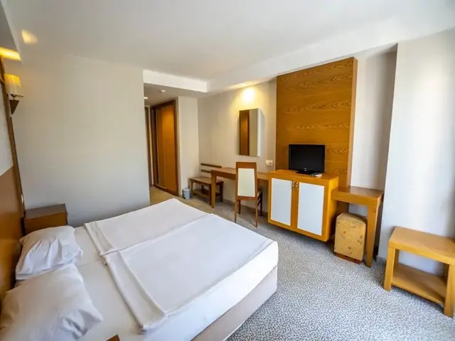 Туры в отель MC Beach Resort 5*, Турция, Аланья — цены и отзывы 2026 ...