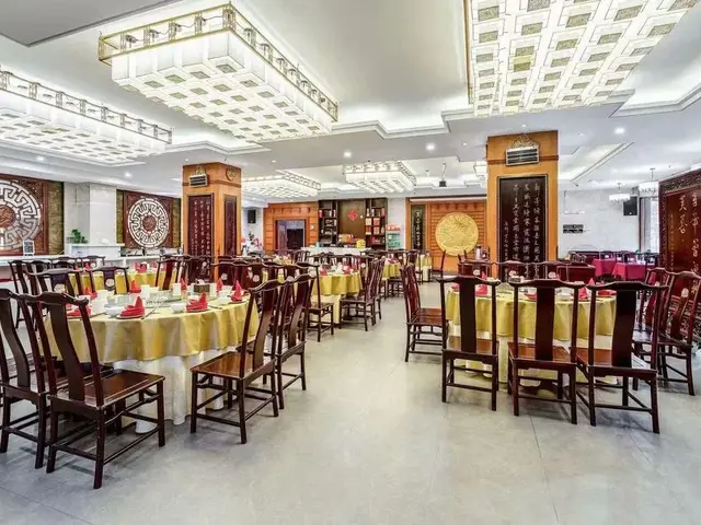 фотографии отеля Furong Hotel изображение №7