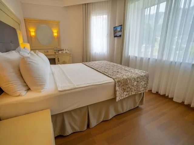 фото отеля Turunc Resort изображение №9