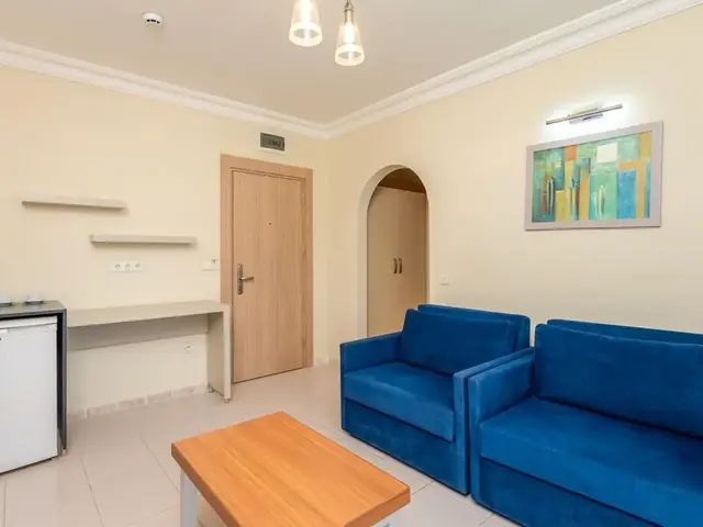 фото отеля Villa Sunflower (ex. Villa Sunflower Aparts & Suites) изображение №5