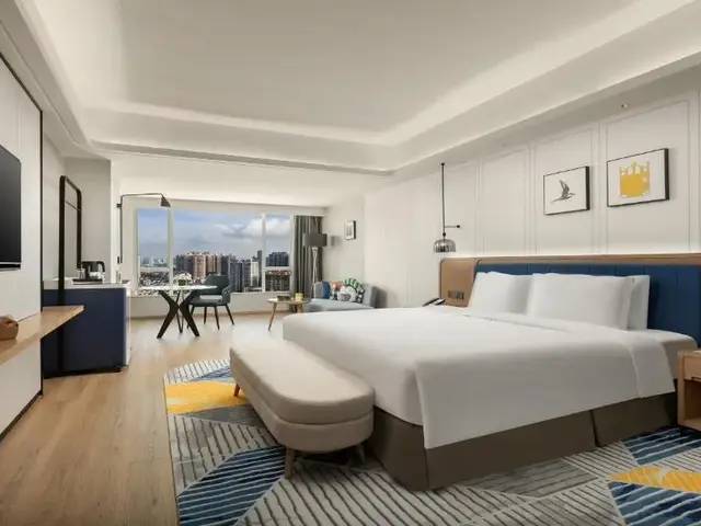 фото отеля Voco Guangzhou Shifu By IHG (ex. Holiday Inn Shifu) изображение №5