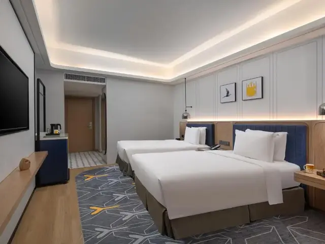 фотографии отеля Voco Guangzhou Shifu By IHG (ex. Holiday Inn Shifu) изображение №3