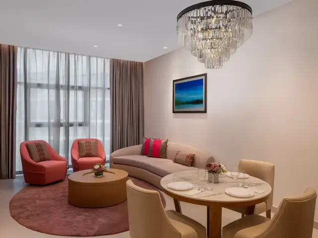 фото отеля Golden Sands Hotel Creek (ex. Hilton Dubai Creek) изображение №9