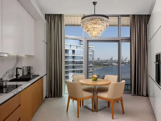 фото отеля Golden Sands Hotel Creek (ex. Hilton Dubai Creek) изображение №5