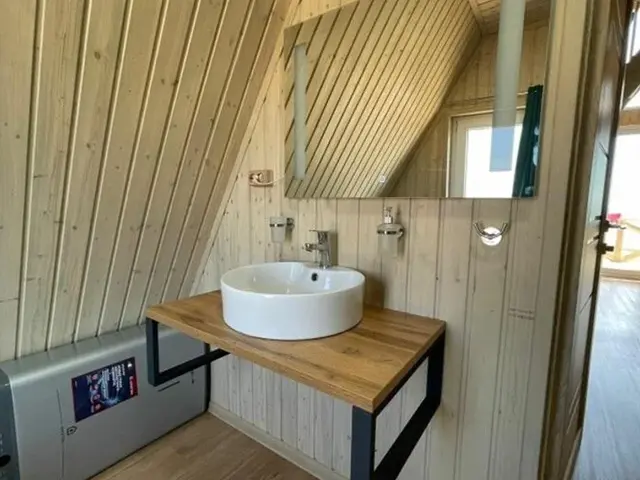 фото Глэмпинг Альфа Дом (Glamping Alfa Dom) изображение №2