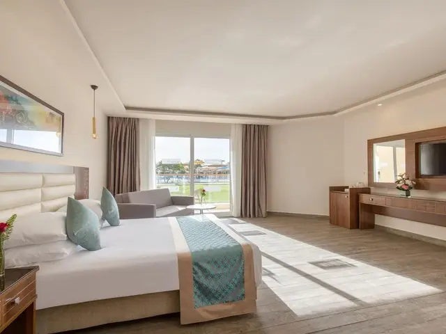 фотографии Pickalbatros Royal Moderna Resort (ex. Royal Albatros Moderna; Calimera Royal Albatros Moderna) изображение №16
