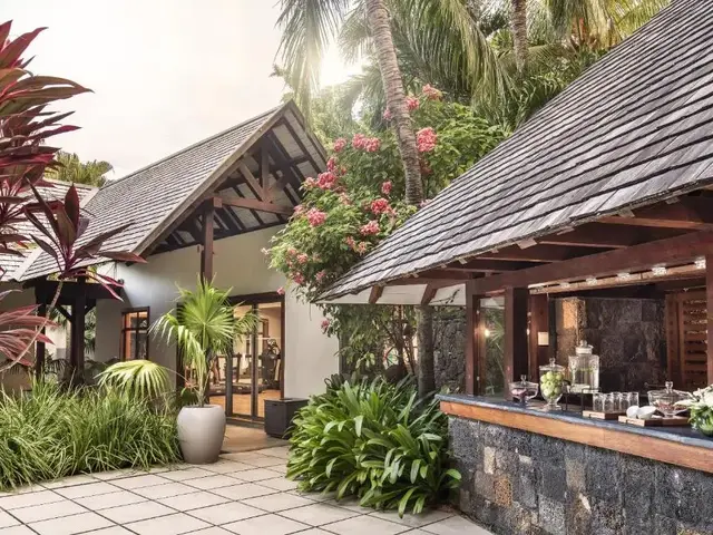 фотографии Royal Palm Beachcomber Luxury изображение №12