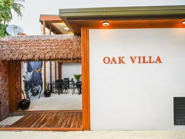Oak Villa