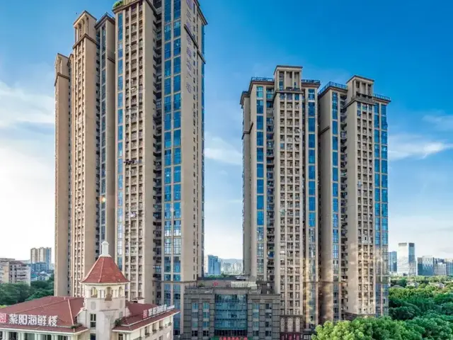 фото отеля Ramada Plaza By Wyndham Fuzhou South изображение №1