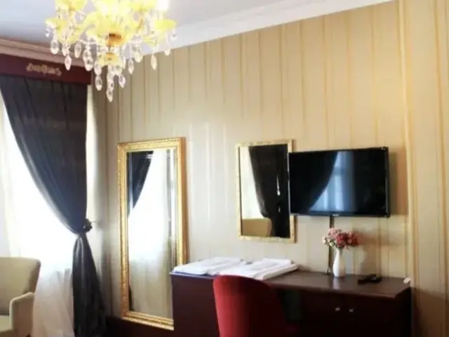 фото отеля Buyukada Royal Hotel изображение №5