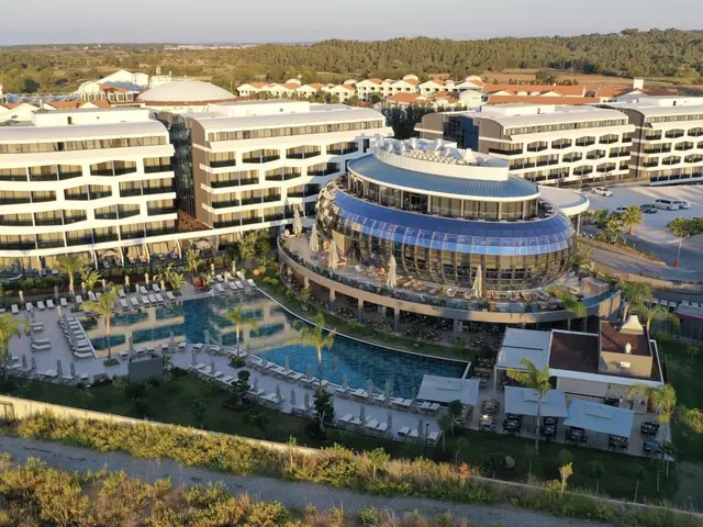 Liu Resorts