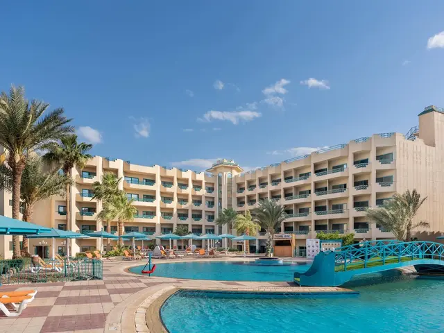 фото отеля Moreno Horizon Spa & Resort (ex. Hotelux Marina Beach Resort; Montillon Grand Horizon) изображение №9