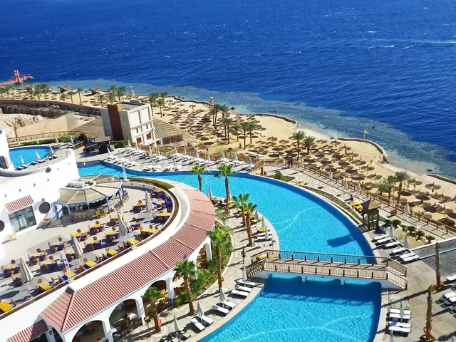 Reef Oasis Blue Bay Resort & Spa
