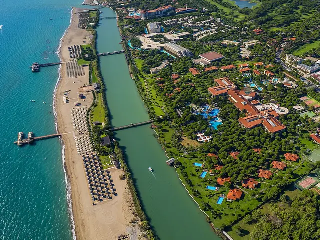 фото отеля Gloria Golf Resort изображение №1