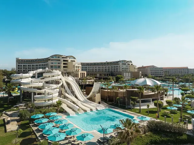 фото отеля Kaya Palazzo Golf Resort изображение №1