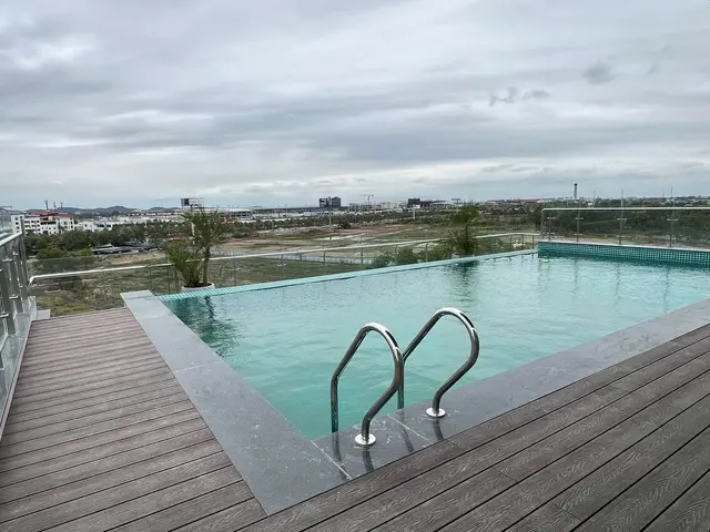 фото отеля Blue Sky Noi Bai Hotel & Pool Ha Noi изображение №1