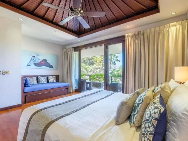 фото отеля Eleven Kejora Beachfront Estate изображение №17